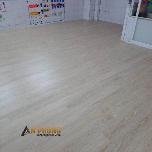 Cung cấp và thi công sàn nhựa hèm khoá  quận Bình Thạnh